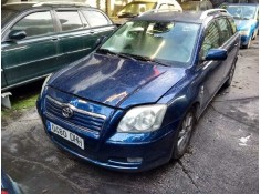 toyota avensis wagon (t25) del año 2005
