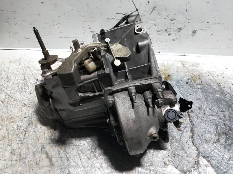 Recambio de caja cambios para peugeot 406 coupe (s1/s2) 2.2 hdi fap cat referencia OEM IAM 20UE10 0679065 