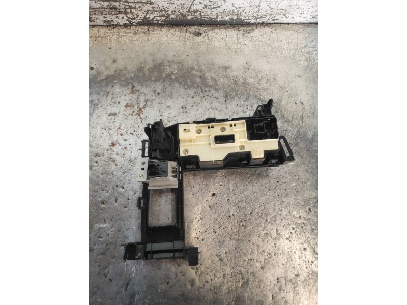 Recambio de mando multifuncion para lexus ct 200h referencia OEM IAM   