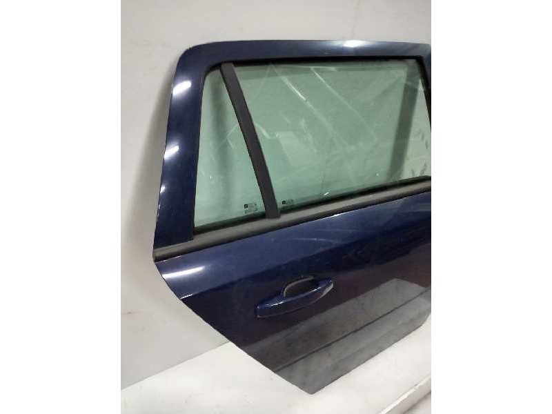 Recambio de puerta trasera derecha para opel astra h caravan 1.9 16v cdti cat (z 19 dth / lrd) referencia OEM IAM  5P 