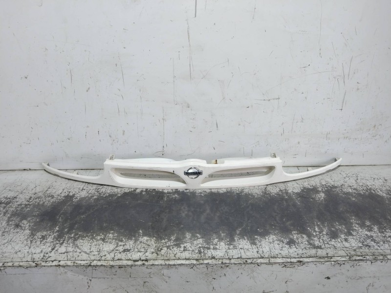 Recambio de rejilla delantera para nissan vanette cargo vanette cargo combi - 5 referencia OEM IAM   