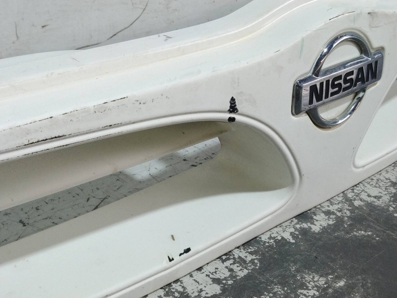 Recambio de rejilla delantera para nissan vanette cargo vanette cargo combi - 5 referencia OEM IAM   