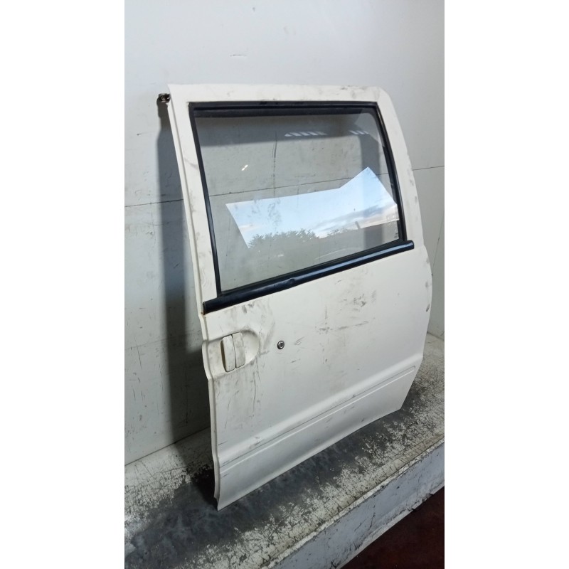 Recambio de puerta lateral corredera izquierda para nissan vanette cargo vanette cargo combi - 5 referencia OEM IAM  ACRISTALADA