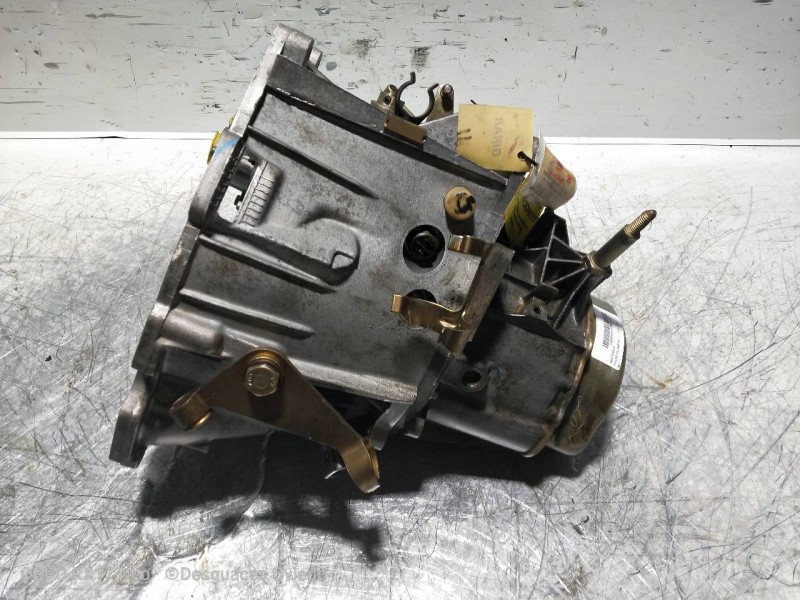 Recambio de caja cambios para peugeot 205 berlina 1.3 referencia OEM IAM   