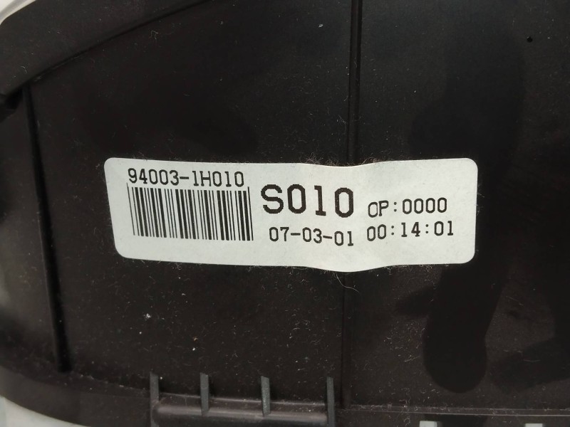 Recambio de cuadro instrumentos para kia cee´d 1.4 cat referencia OEM IAM 940031H010 S010 