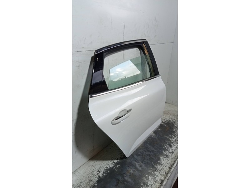 Recambio de puerta trasera derecha para renault talisman limited referencia OEM IAM   4P