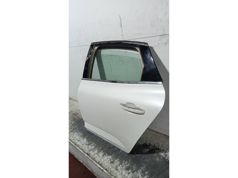 Recambio de puerta trasera izquierda para renault talisman limited referencia OEM IAM   4P