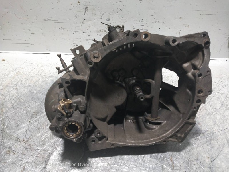 Recambio de caja cambios para peugeot 309 1.9 diesel referencia OEM IAM 20CJ13 1085367 