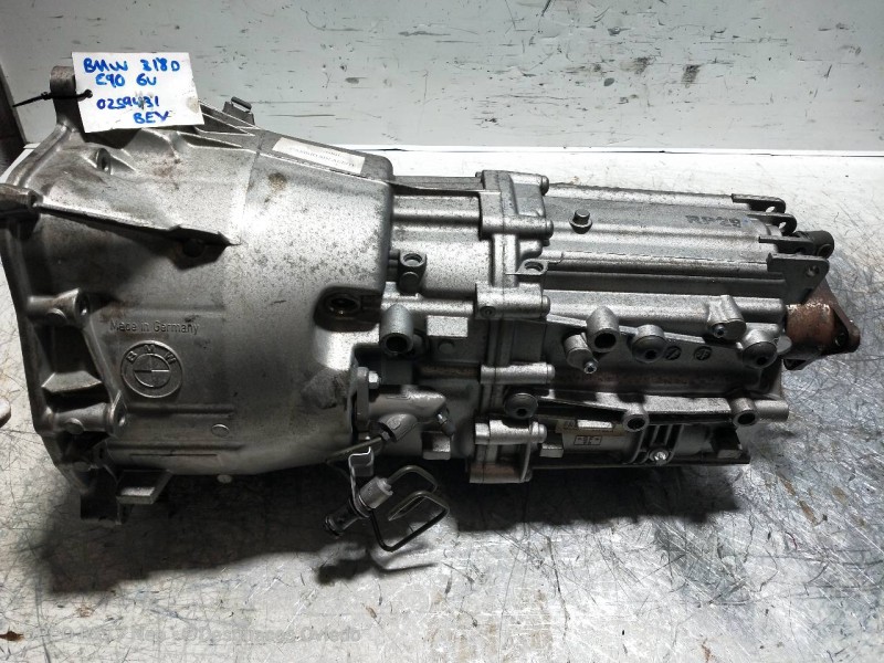 Recambio de caja cambios para bmw serie 3 berlina (e90) 318d referencia OEM IAM BEY 0259431 
