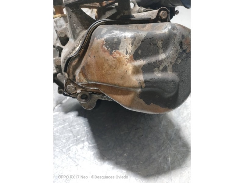 Recambio de caja cambios para peugeot 205 berlina 1.1 referencia OEM IAM 076605  