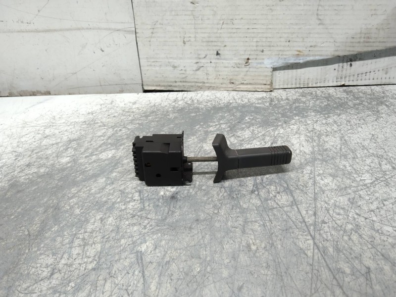 Recambio de mando limpia para renault 5 (b/c40) referencia OEM IAM   