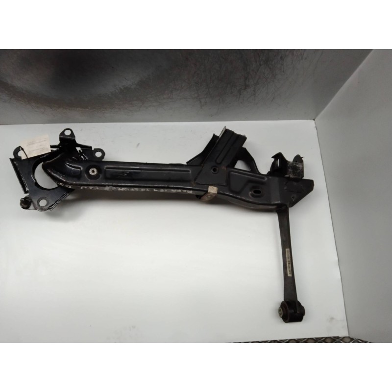 Recambio de brazo suspension inferior trasero izquierdo para alfa romeo 159 (140) 1.9 jtd (m) 16v cat referencia OEM IAM 5070563