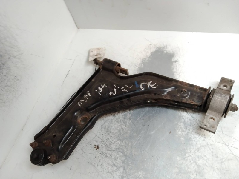 Recambio de brazo suspension inferior delantero derecho para alfa romeo 164 2.0 cat referencia OEM IAM   