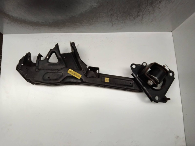 Recambio de brazo suspension inferior trasero izquierdo para alfa romeo 159 (140) 2.4 jtdm 20v q4 ti referencia OEM IAM 50705637