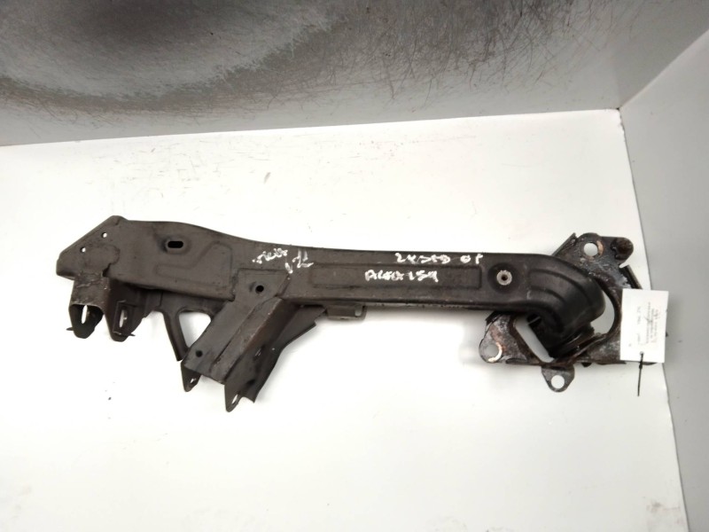 Recambio de brazo suspension inferior trasero izquierdo para alfa romeo 159 (140) 2.4 jtdm 20v q4 ti referencia OEM IAM 50705637