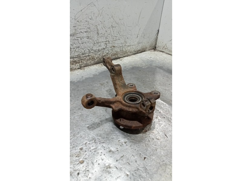 Recambio de mangueta delantera izquierda para renault 5 (b/c40) referencia OEM IAM   