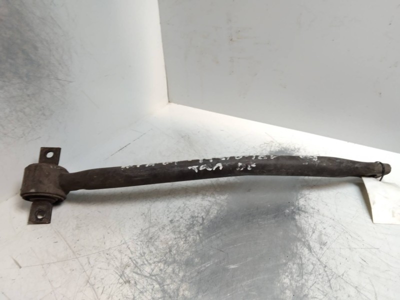 Recambio de tirante trasero derecho para alfa romeo gt (125) 1.9 jtd (m) 16v cat referencia OEM IAM   
