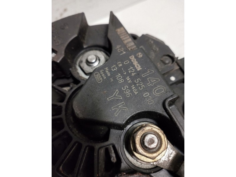 Recambio de alternador para saab 9-3 berlina 2.2 tid se referencia OEM IAM 0124525030  
