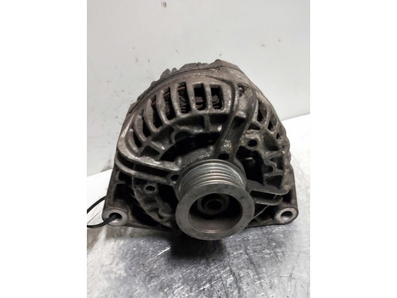 Recambio de alternador para saab 9-3 berlina 2.0 aero turbo referencia OEM IAM 0124525030  