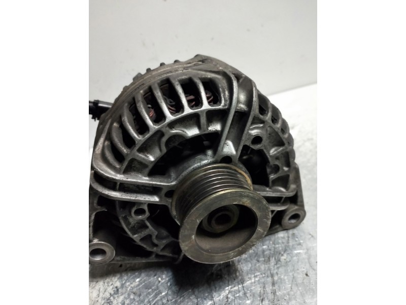 Recambio de alternador para saab 9-3 berlina 2.2 tid se limited edition referencia OEM IAM   