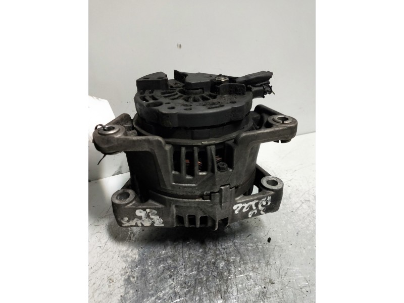 Recambio de alternador para saab 9-3 berlina 2.2 tid se limited edition referencia OEM IAM   