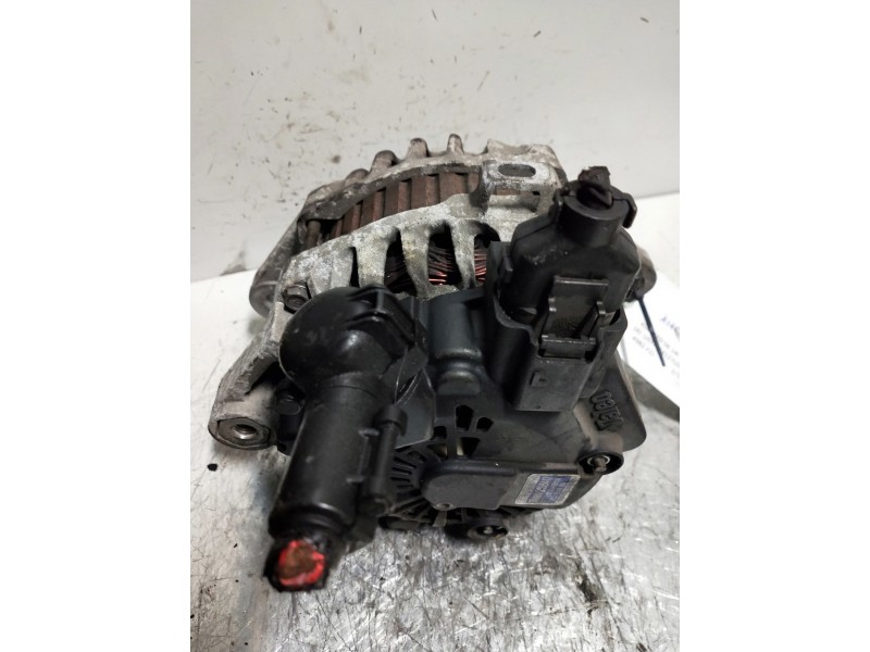 Recambio de alternador para kia cee´d 1.4 cat referencia OEM IAM 3730028101  