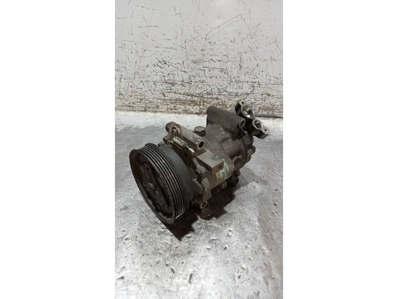 Recambio de compresor aire acondicionado para renault clio ii fase ii (b/cb0) chiemsee referencia OEM IAM SD6V121416K 8200315744