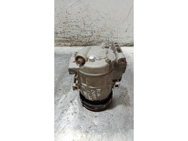 Recambio de compresor aire acondicionado para kia cee´d 1.4 cat referencia OEM IAM F500AN6AA05  