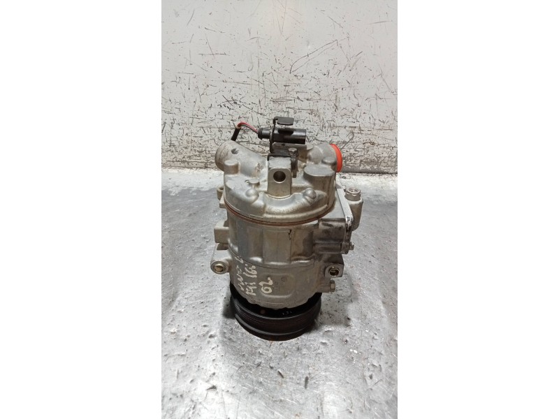 Recambio de compresor aire acondicionado para volkswagen golf iv berlina (1j1) básico referencia OEM IAM 4472208127 6Q0820803D 
