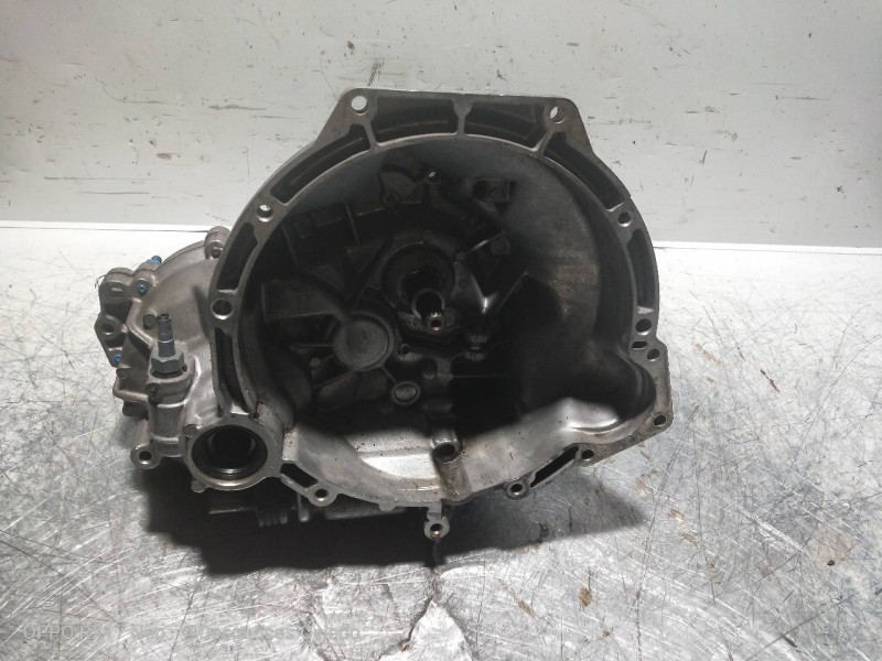 Recambio de caja cambios para ford orion 1.4 referencia OEM IAM 86WTGC F0F 6D09 