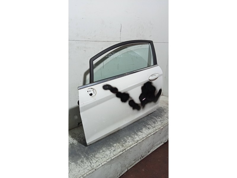 Recambio de puerta delantera izquierda para ford fiesta (ccn) trend referencia OEM IAM   3P