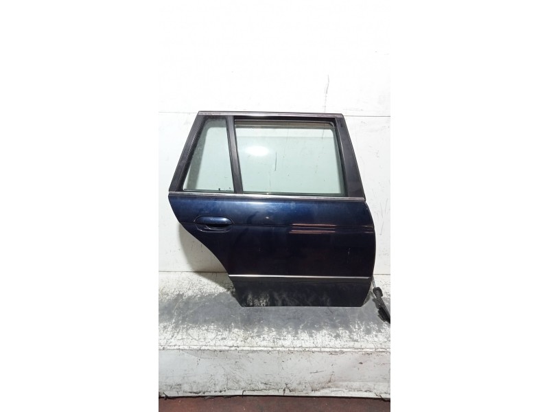 Recambio de puerta trasera derecha para bmw serie 5 touring (e39) 530d referencia OEM IAM   5P