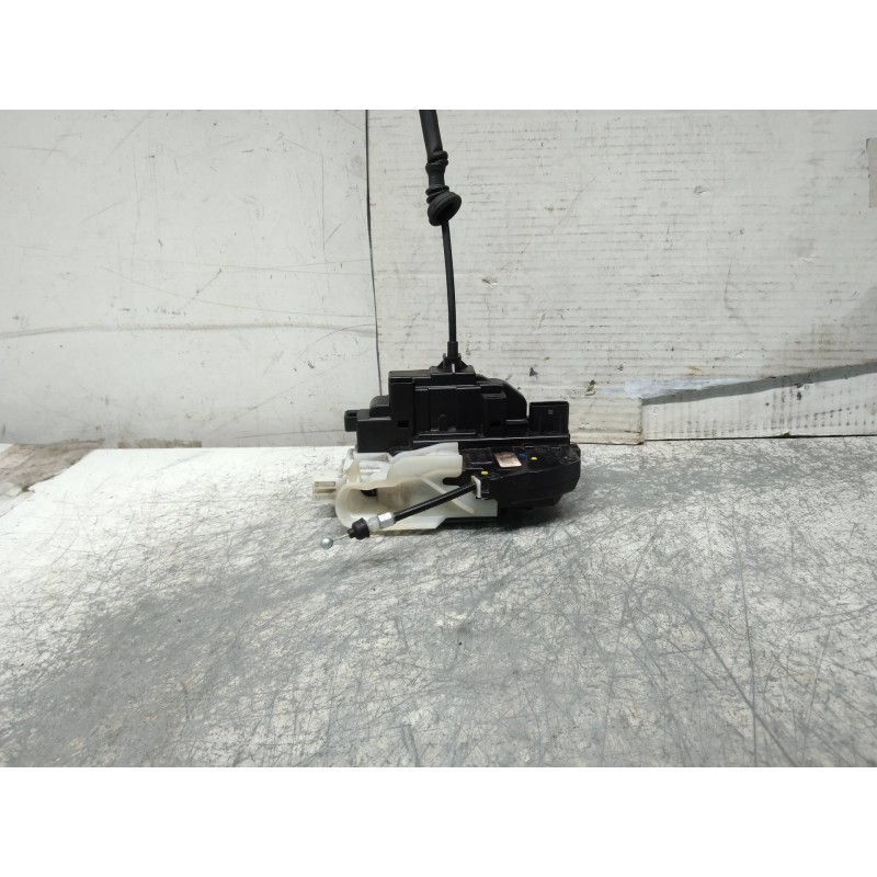 Recambio de motor cierre centralizado delantero derecho para kia cee´d 1.4 cat referencia OEM IAM   5P