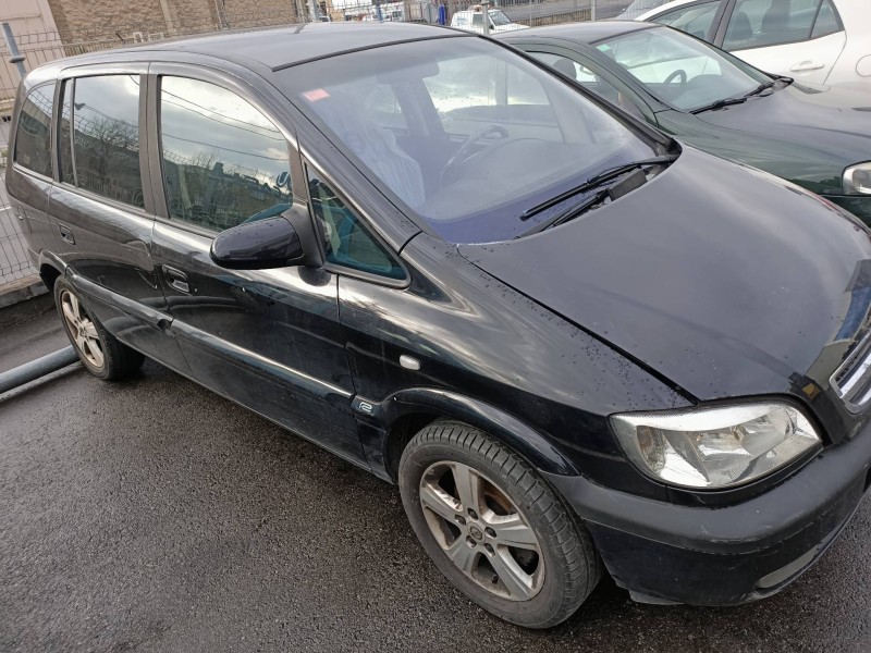 opel zafira a del año 2005