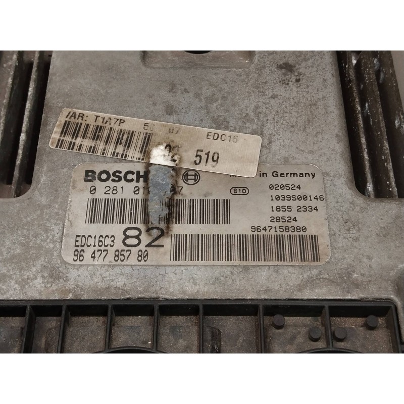Recambio de centralita motor uce para peugeot 206 berlina x-line refri referencia OEM IAM 0281010707 9647785780 EDC16C3 82