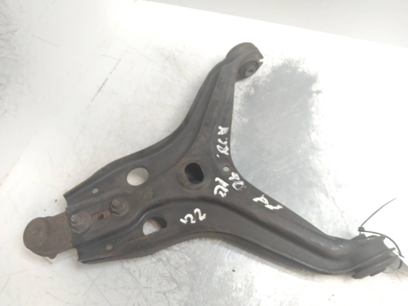 Recambio de brazo suspension inferior delantero derecho para audi 80/90 (893) referencia OEM IAM    Recambio de brazo suspension inferior delantero derecho para audi 80/90 (893) referencia OEM IAM