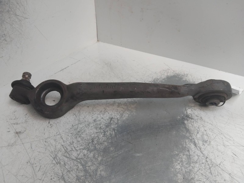 Recambio de brazo suspension inferior delantero derecho para audi 100 berlina (c4) europa referencia OEM IAM   