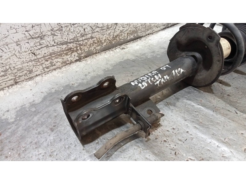 Recambio de amortiguador trasero izquierdo para chevrolet nubira berlina 2.0 diesel cat referencia OEM IAM   