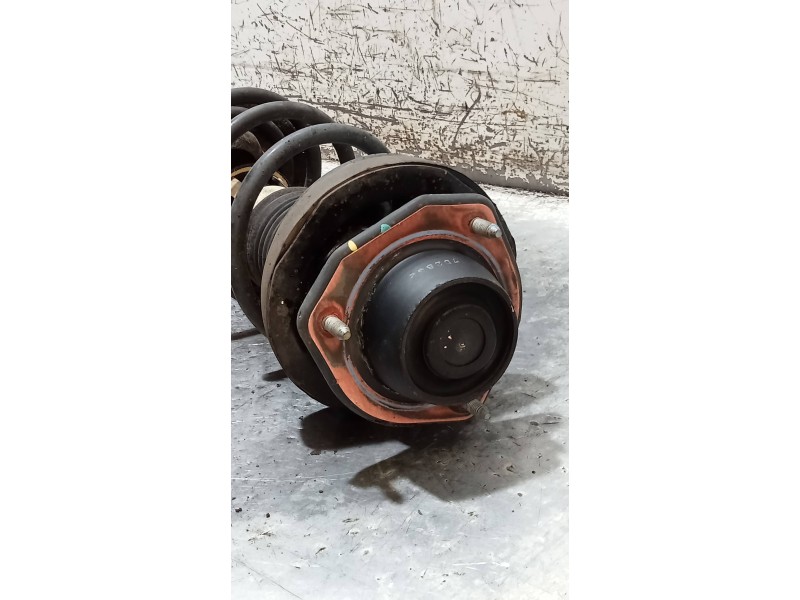 Recambio de amortiguador trasero izquierdo para chevrolet nubira berlina 2.0 diesel cat referencia OEM IAM   