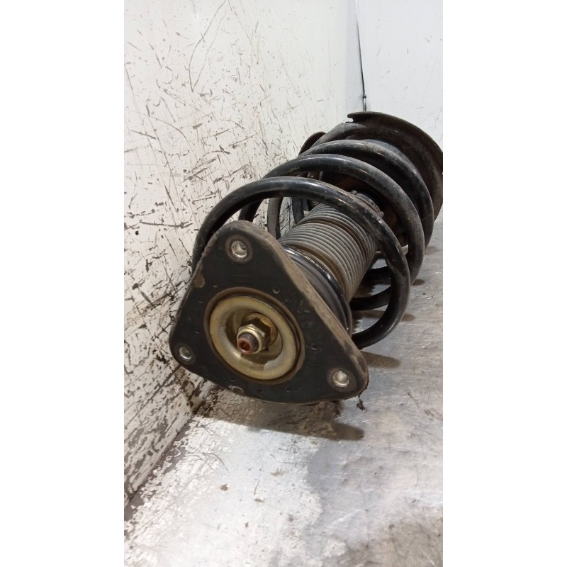Recambio de amortiguador delantero izquierdo para ford focus berlina (cap) 1.6 16v cat referencia OEM IAM   