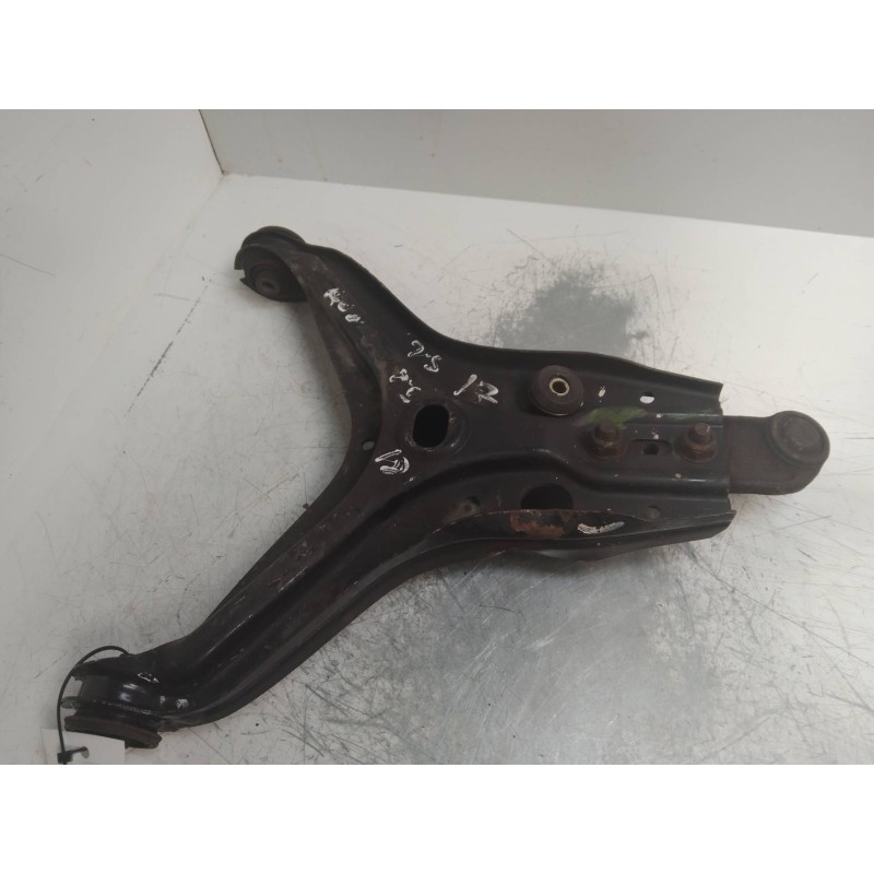 Recambio de brazo suspension inferior delantero izquierdo para audi 80/90 (893) 80 quattro referencia OEM IAM   