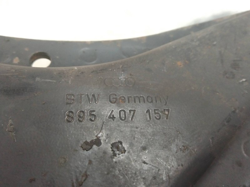 Recambio de brazo suspension inferior delantero izquierdo para audi coupe (855) 2.2 referencia OEM IAM 895407157  