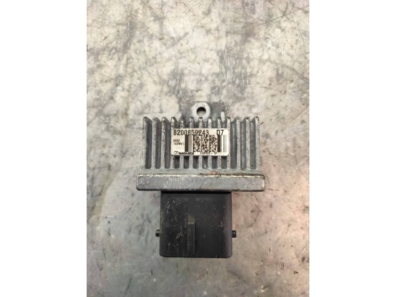 Recambio de caja precalentamiento para renault megane iii berlina 5 p style referencia OEM IAM 8200859243D7 0552103MV1 