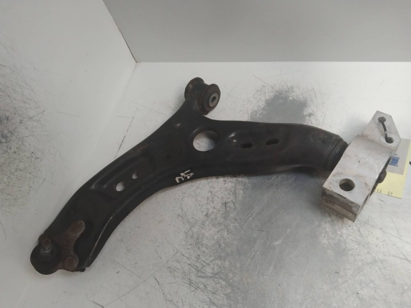 Recambio de brazo suspension inferior delantero izquierdo para audi a3 (8p) 1.6 tdi referencia OEM IAM 1K0407151BC  