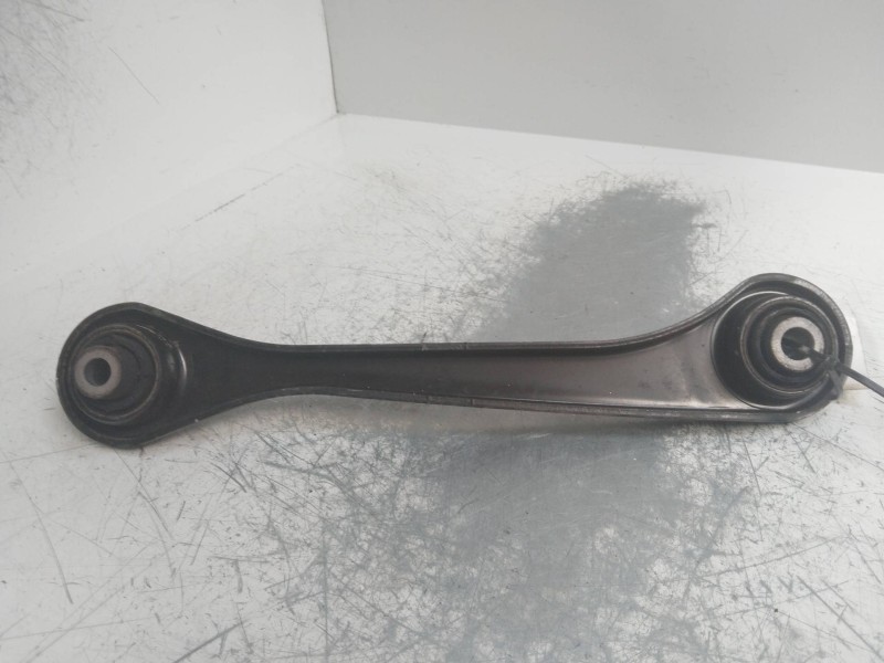 Recambio de tirante trasero derecho para audi a3 (8p) 1.9 tdi referencia OEM IAM    Recambio de tirante trasero derecho para audi a3 (8p) 1.9 tdi referencia OEM IAM