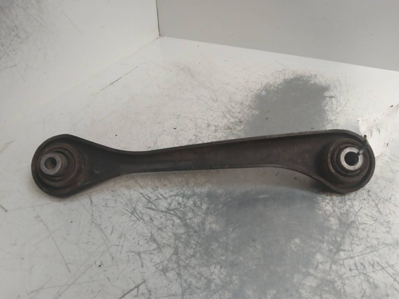 Recambio de tirante trasero izquierdo para audi a3 (8p) 2.0 tdi referencia OEM IAM   