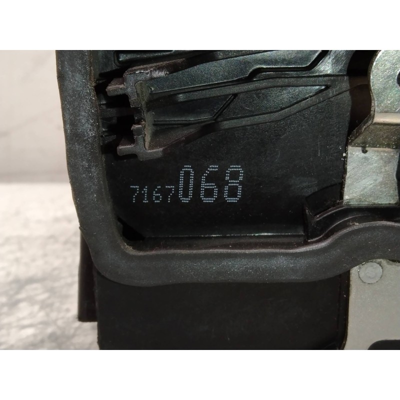 Recambio de motor cierre centralizado delantero derecho para bmw x3 (e83) 3.0d referencia OEM IAM 7167068  5P