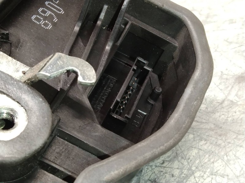 Recambio de motor cierre centralizado delantero derecho para bmw x3 (e83) 3.0d referencia OEM IAM 7167068  5P