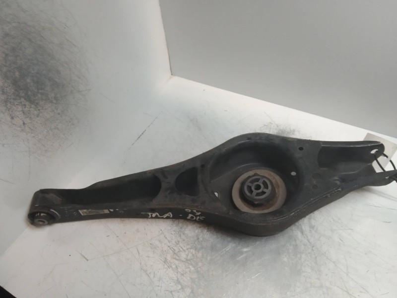 Recambio de brazo suspension inferior trasero derecho para audi a3 (8p) 1.9 tdi referencia OEM IAM   