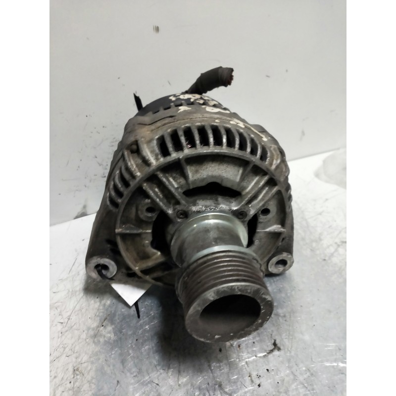 Recambio de alternador para saab 9-5 station wagon 2.0 t se sport edition referencia OEM IAM 0123510096  